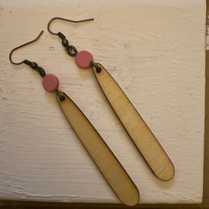 Dangle earrings Pink with wood